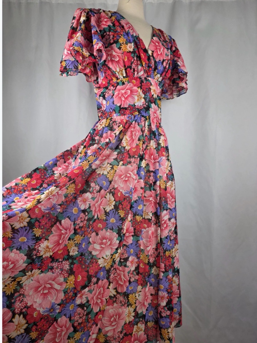 Vintage Floral Pink V-Neck Maxi Dress-1980